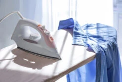 Bestron AEA6088P Super Steam Stoomstrijkijzer Roze/Wit 11 Bestron AEA6088P Super Steam Stoomstrijkijzer Roze/Wit -Bestron bestron stoomstrijkijzer 1800w rvs wit roze 6 462108 1600329048